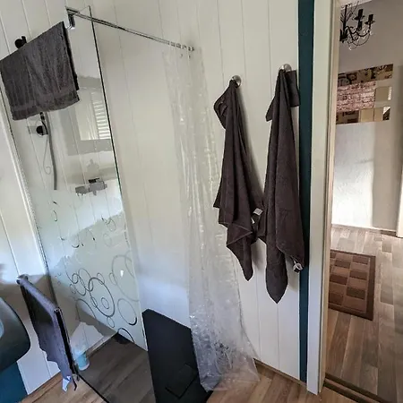 Ferienwohnung Apartment Wilhelmshaven Inselviertel In Bester Lage - Selbstaendiger Check In Moeglich Exterior foto